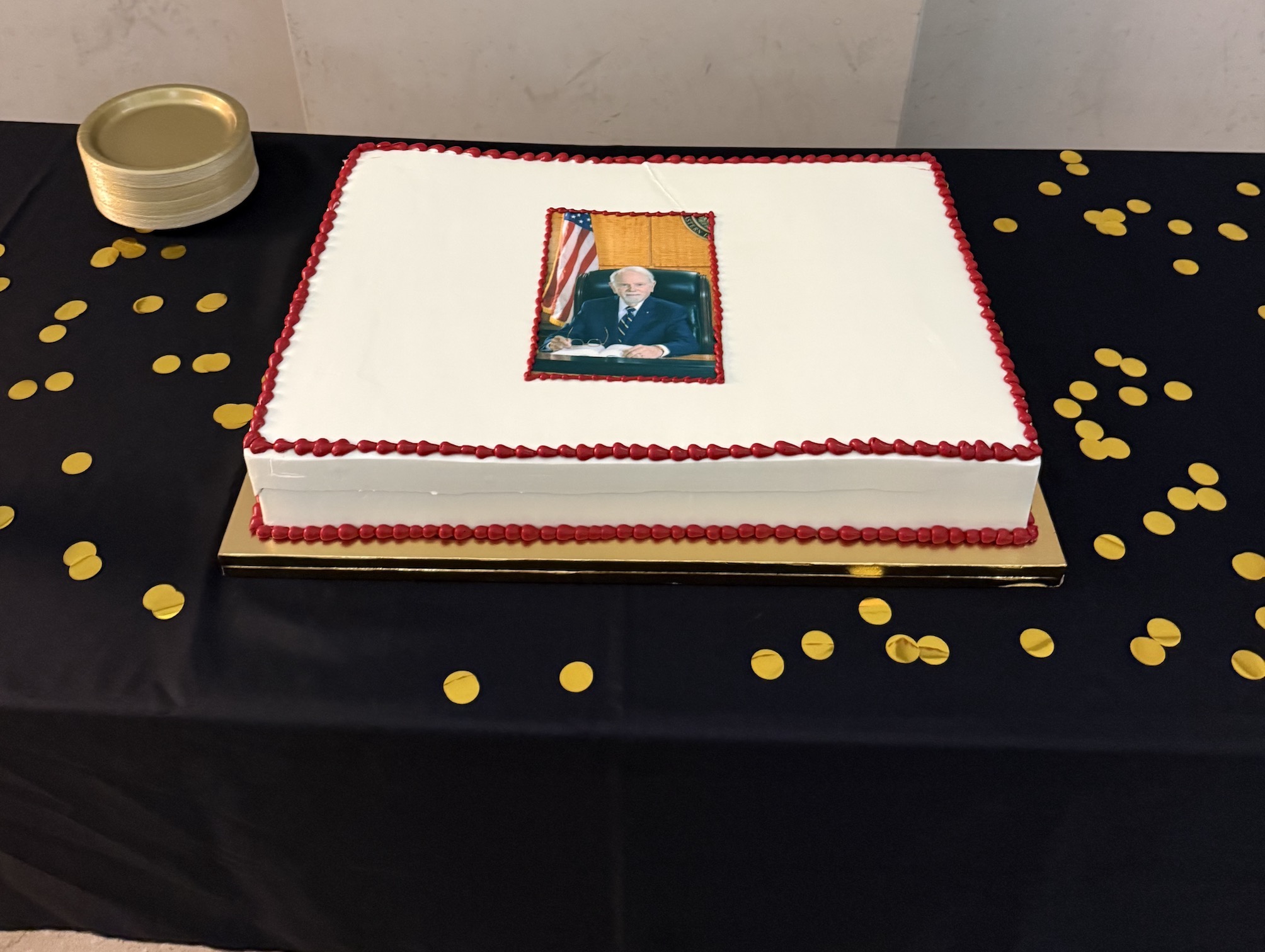 Shubb Courtroom Dedication - Cake